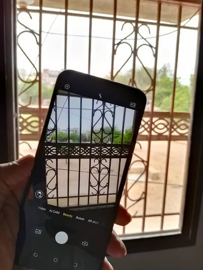 Tecno Spark 4