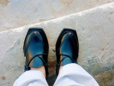 norozi chappal