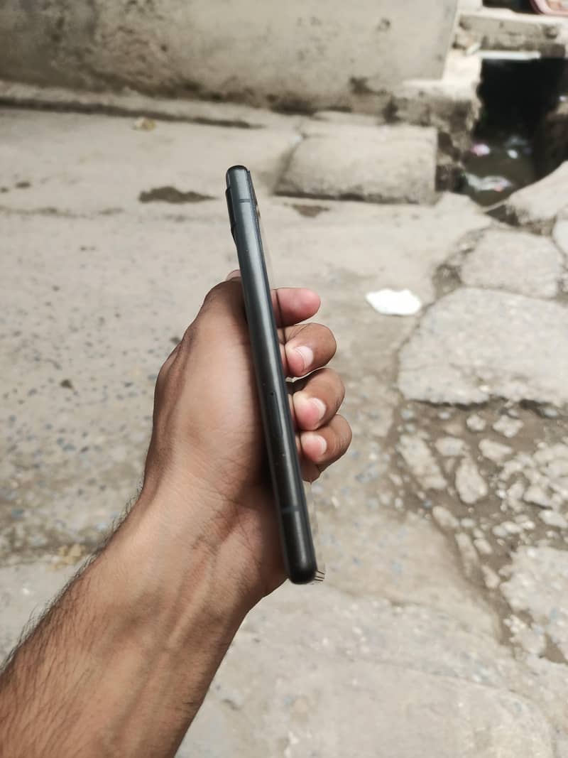 Google Pixel 6a 1