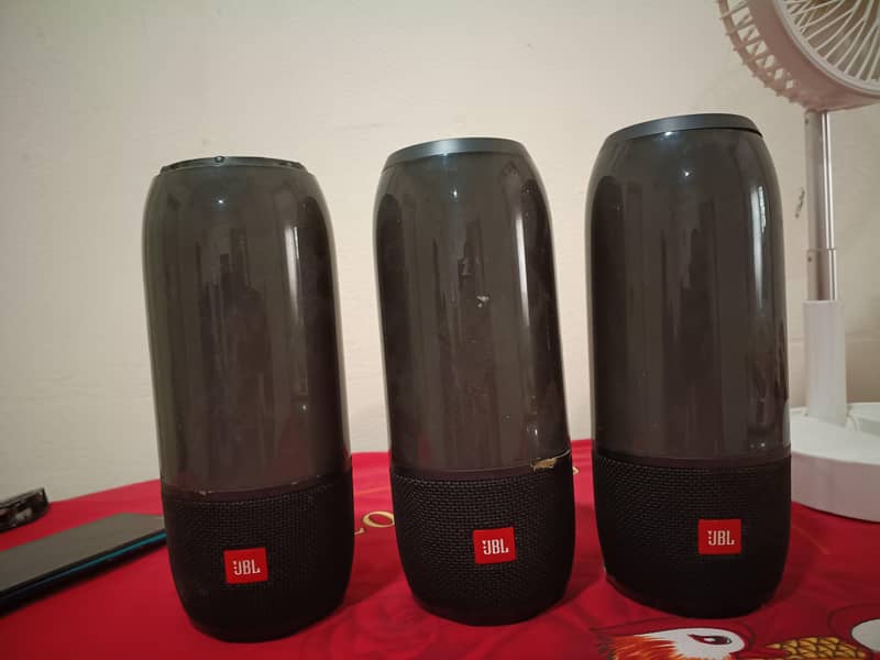 JBL Plus 3 Speaker 1