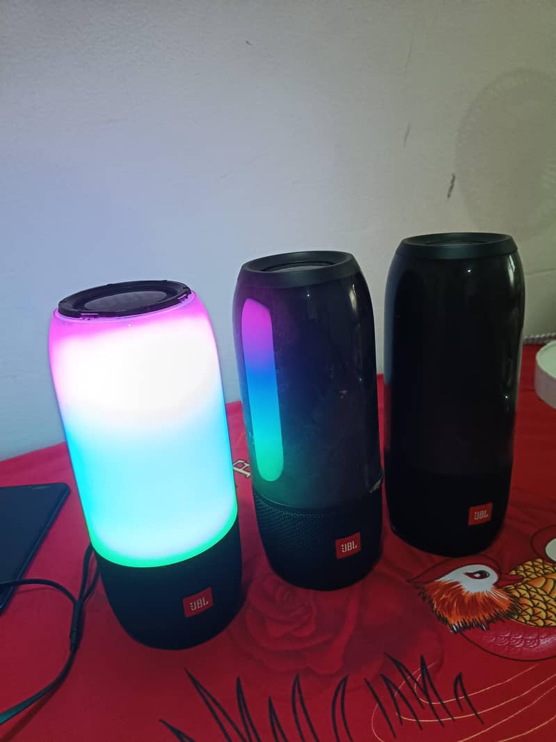 JBL Plus 3 Speaker 4