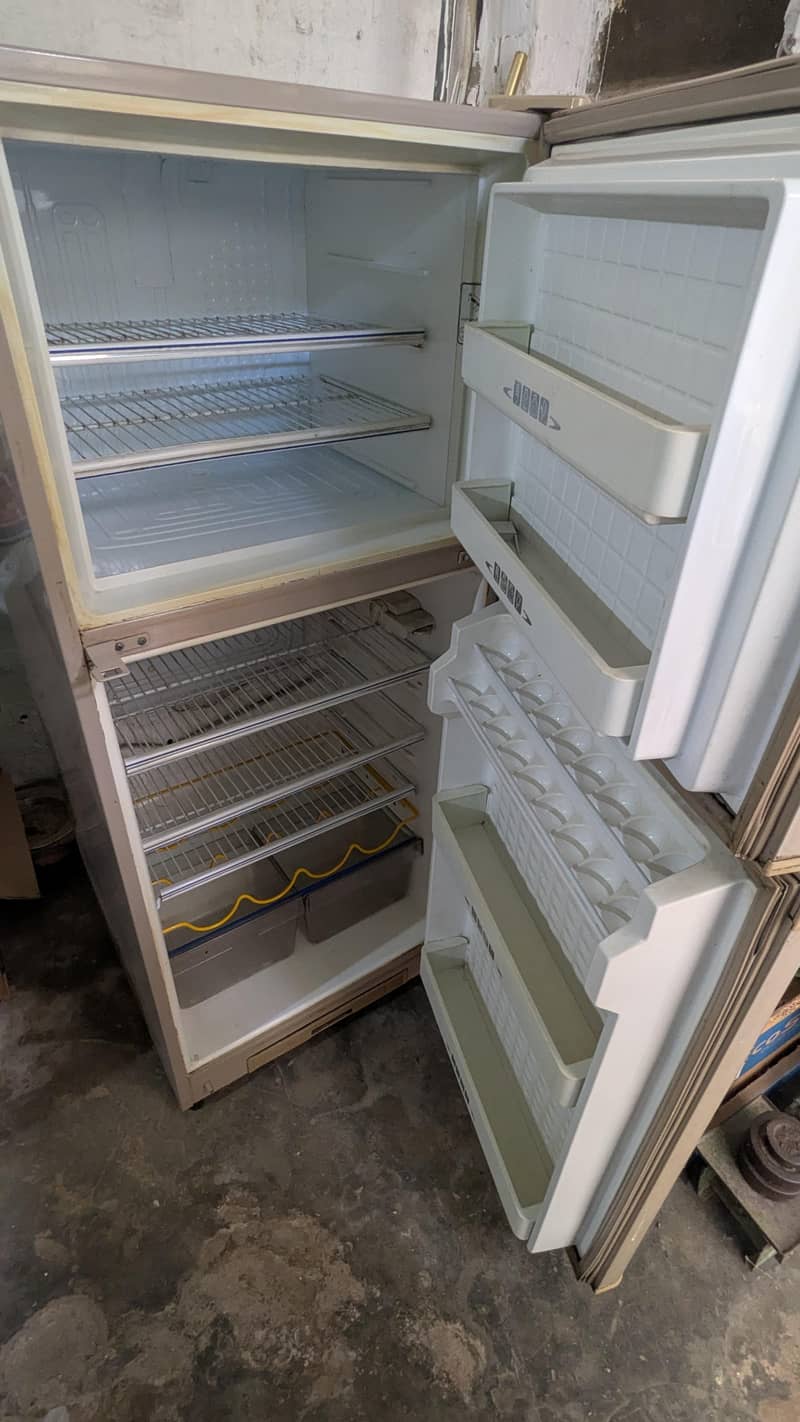 Dawlance fridge 3