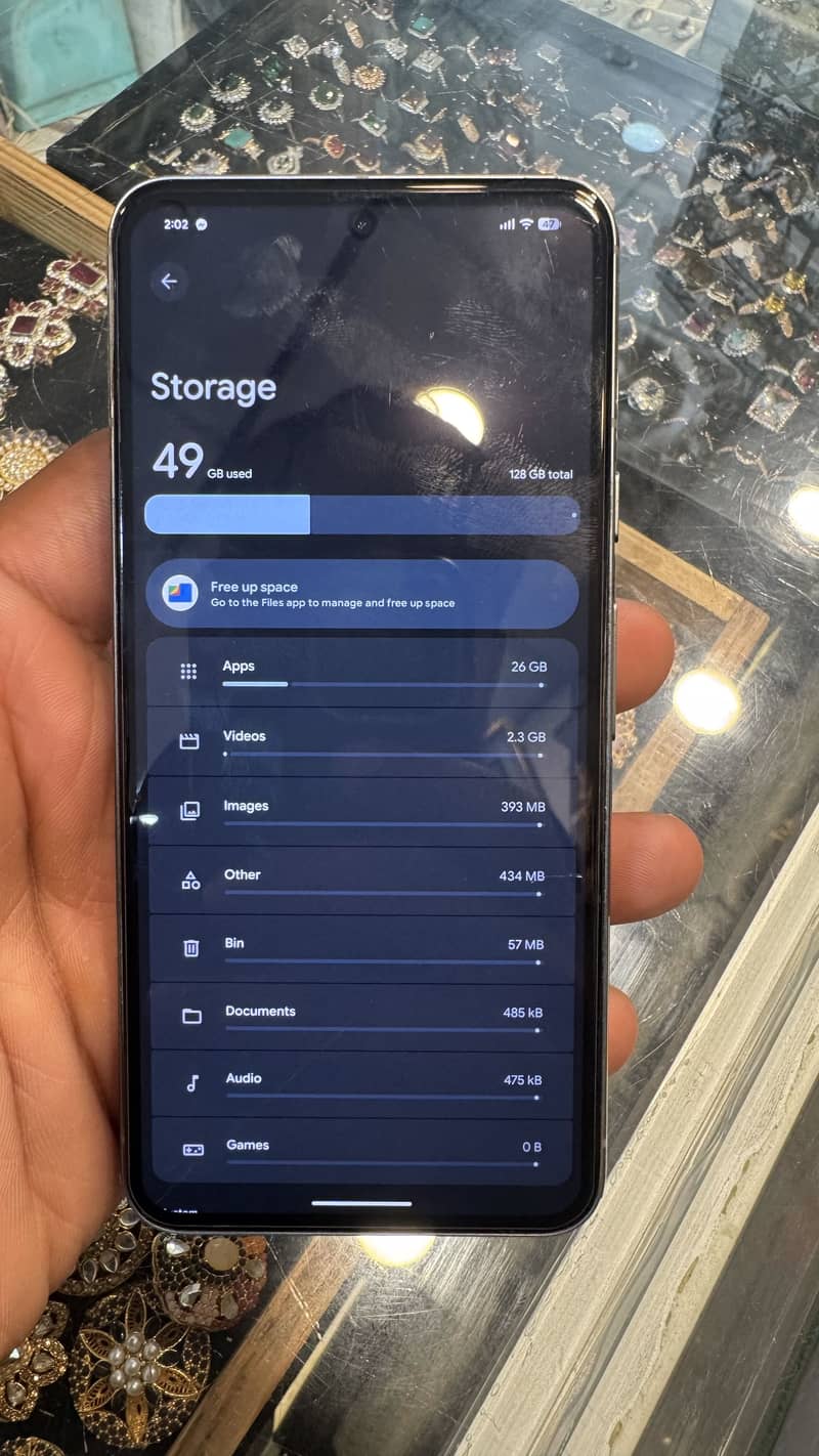 Google Pixel 8 2