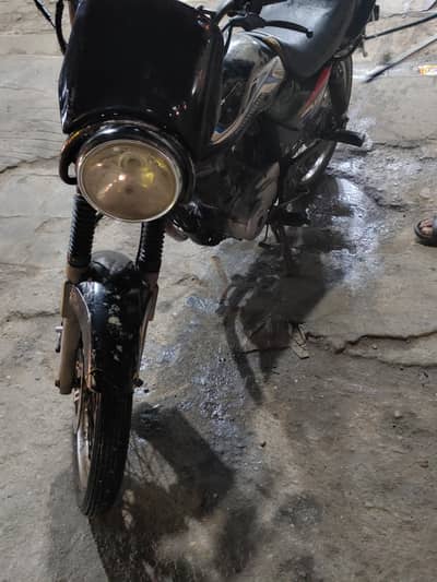 deluxe 125 urgently sale