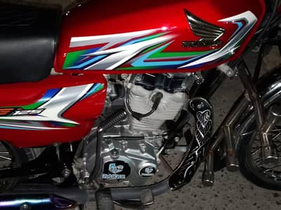 Honda 125 model 23 +92 311 0153778