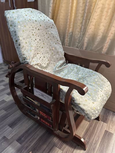 Sheesham wood rocking chair