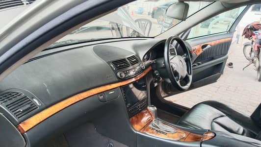 Mercedes Benz E 200 2003