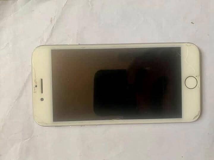 Apple iPhone 7 1