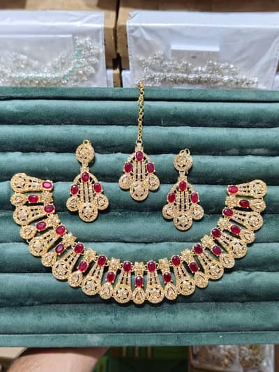 Luxury Gold-Plated Ruby Red Bridal Jewelry Set
