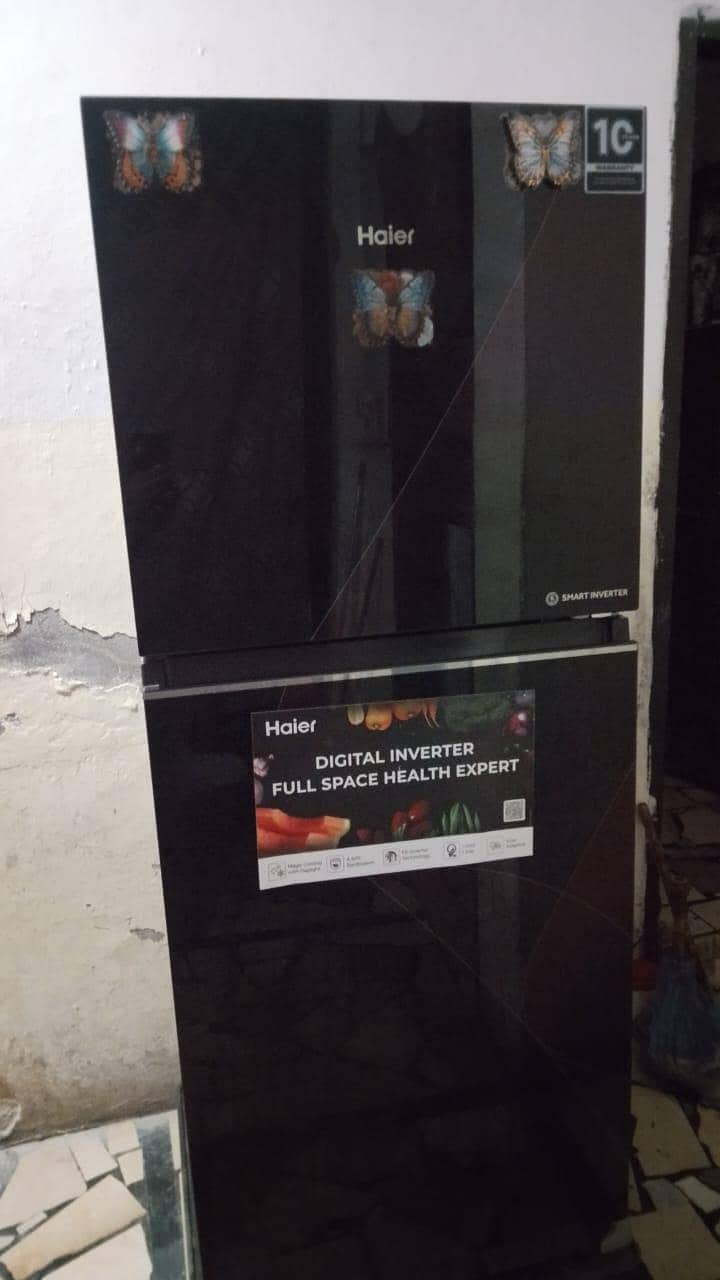 refrigerator 0