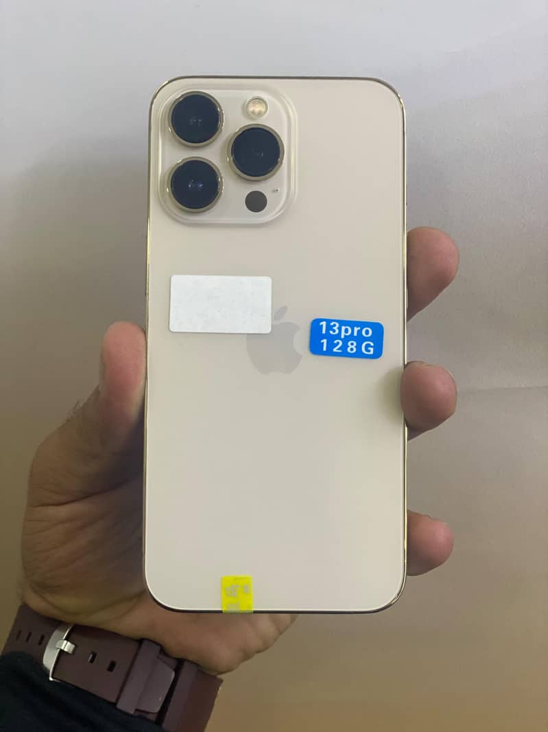Apple iPhone 13 Pro 0