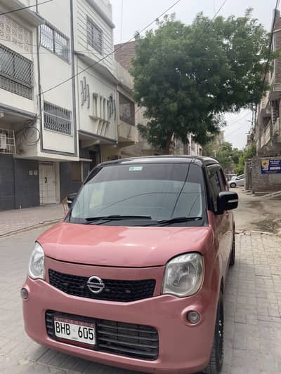Nissan Moco 2013