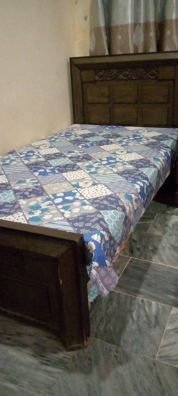Single Bed 0