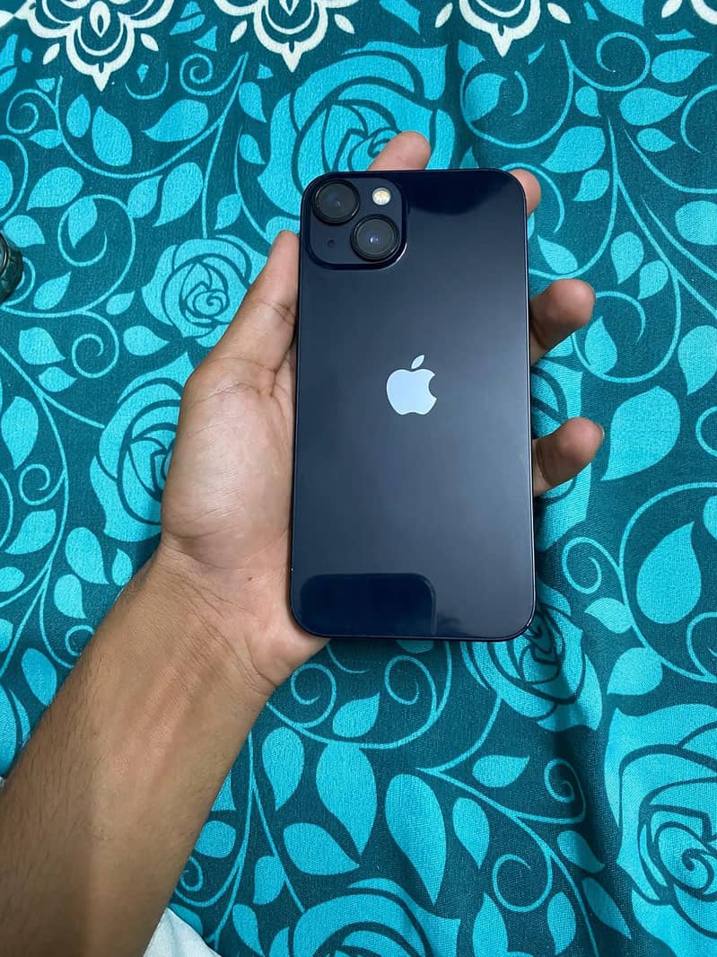 IPHONE 13 4