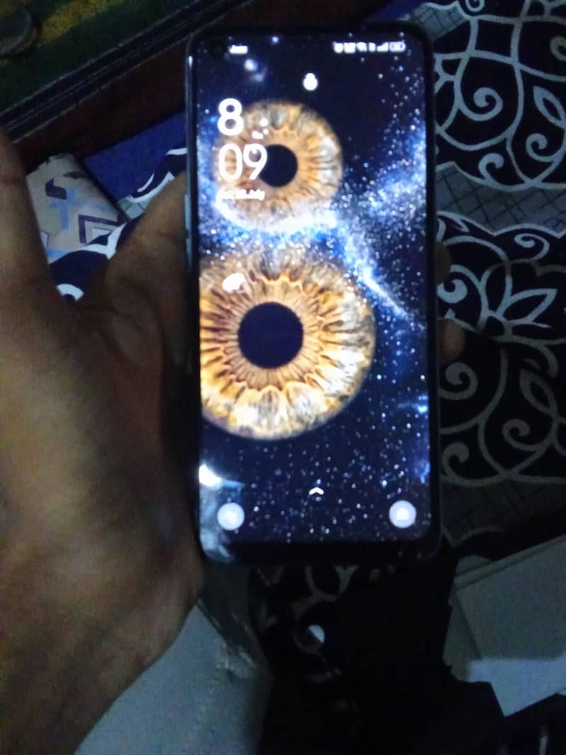 OPPO A76 1