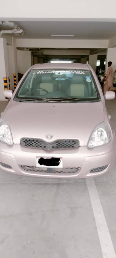 Toyota Vitz 2003