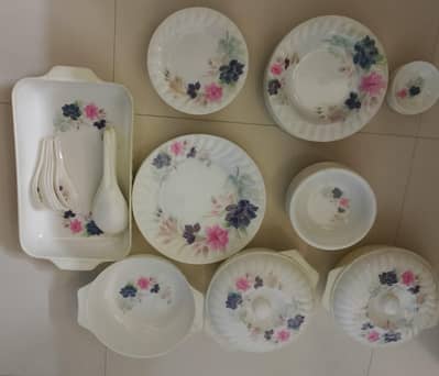 45 Pieces Dinner Set - Pioneer Melamine