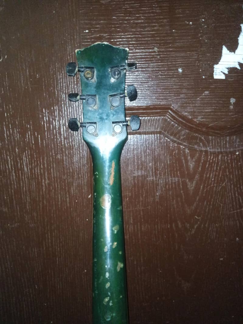Guitar 15