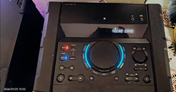 sony shake X70D heavy base sound system.