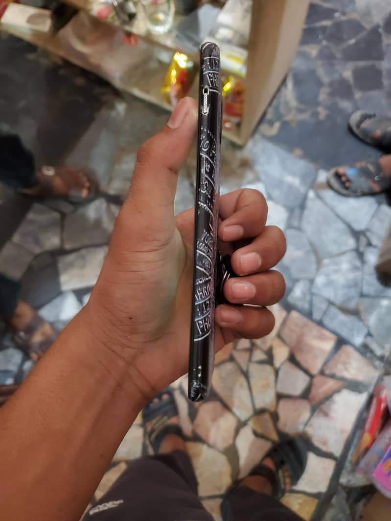 One Plus 6T 7