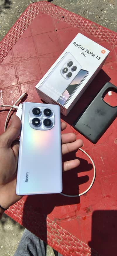 Xiaomi Redmi Note 14 Pro