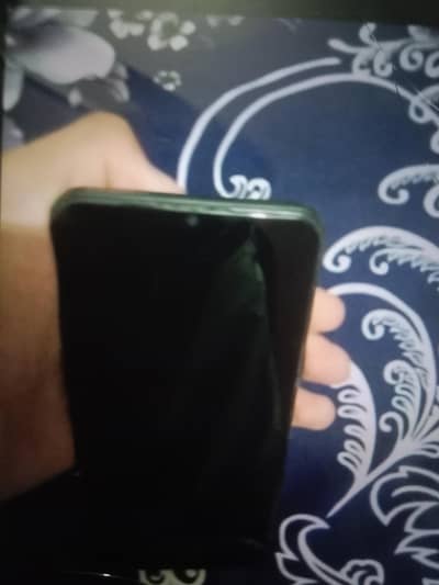Vivo Y16
