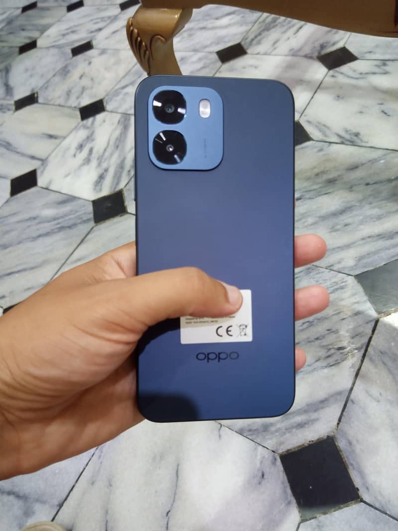 OPPO A6 0