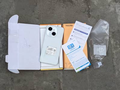 Tecno Spark Go 1 4+4/64Gb Mobile 4G / No oppo vivo Infinix Samsung