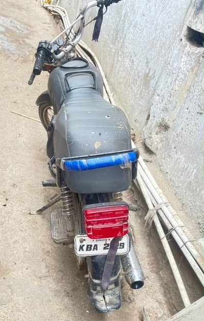 Hero CD 70 2004 model