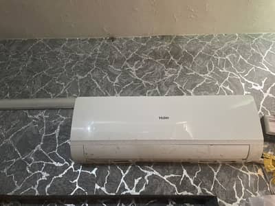 Haier 1 Ton split ac with geniune gas and parts