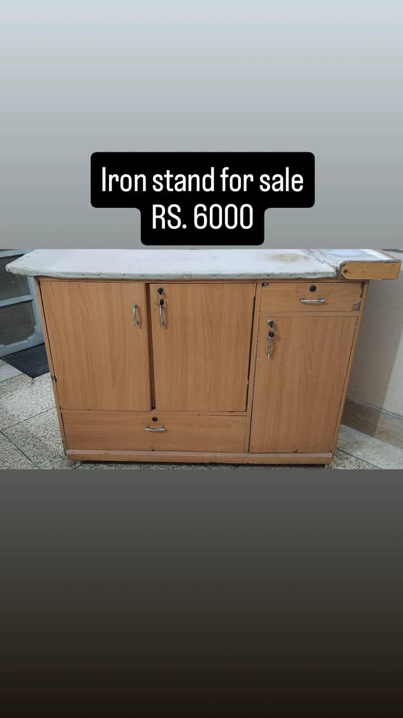 Iron Stand 0