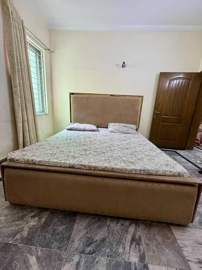 A King size bed
