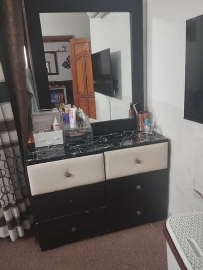 King bed set for sale