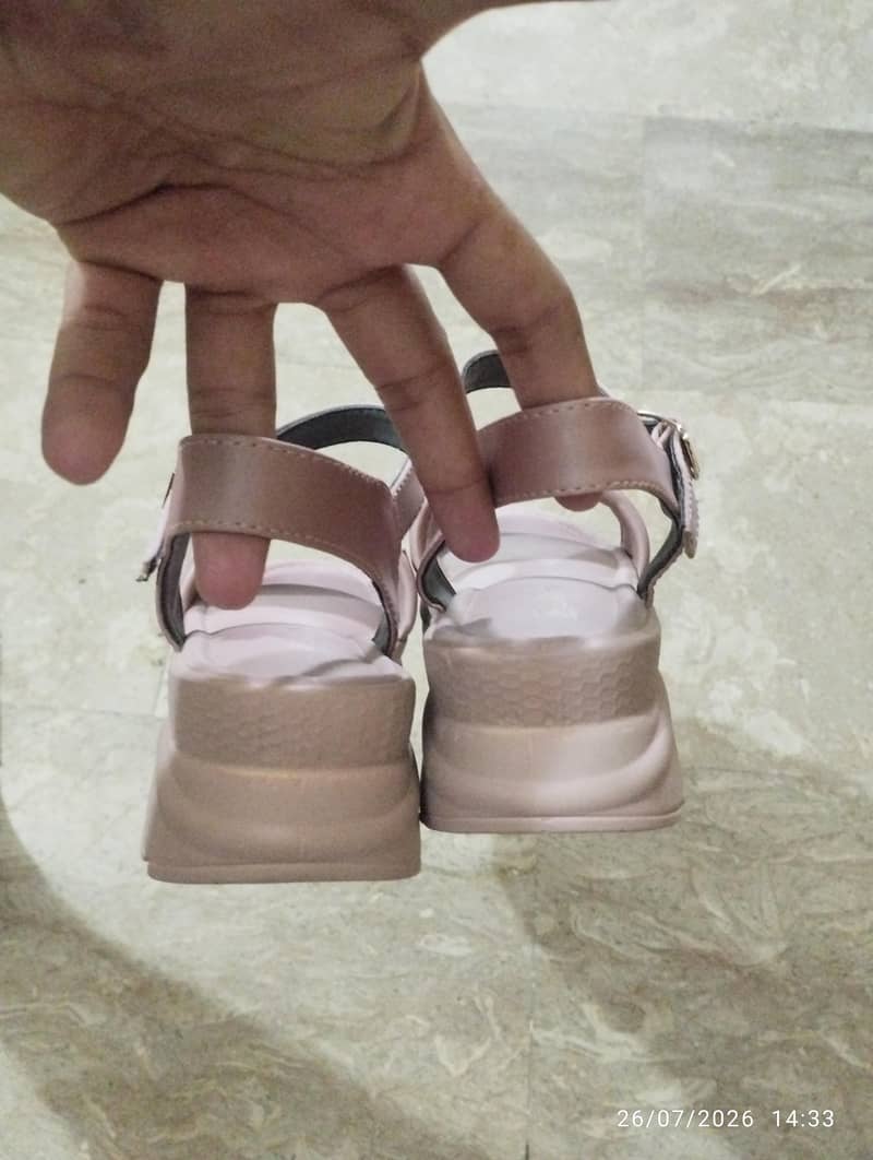 Sandals 5
