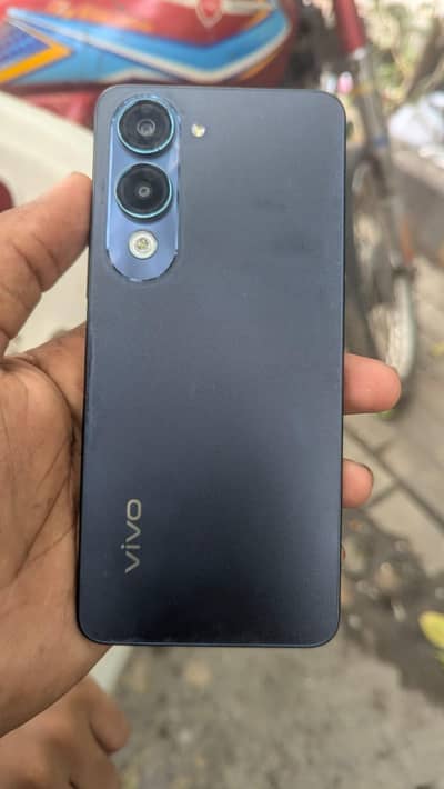 Vivo Y04