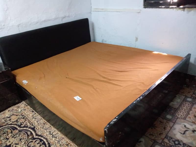 glass sheet bed 0