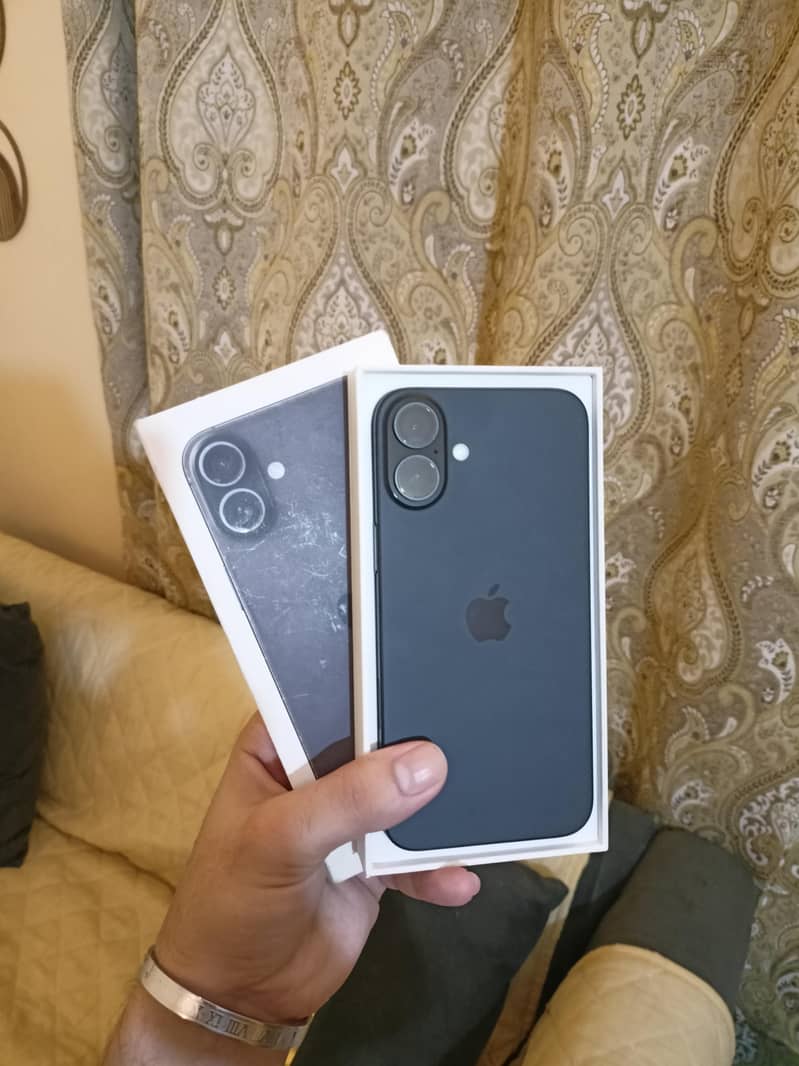 iPhone 16 Plus JV 0