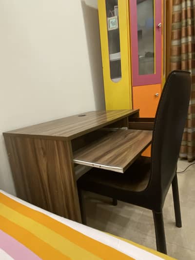 Interwood study table with matching chair