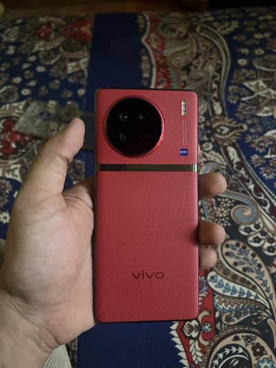 Vivo X90s