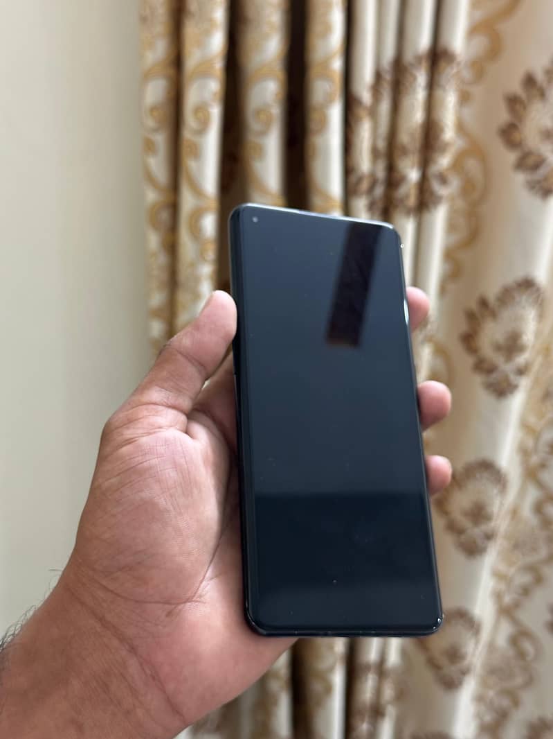 One Plus 10 Pro 1