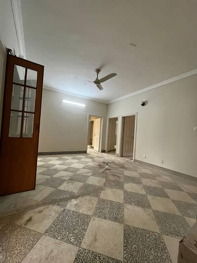 Beautiful Architectual Design House For Rent In G-10