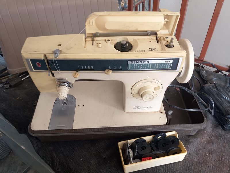 dismatic sweing machine 0
