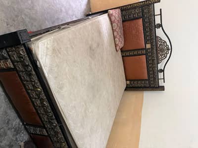 matress . foam. spring matress