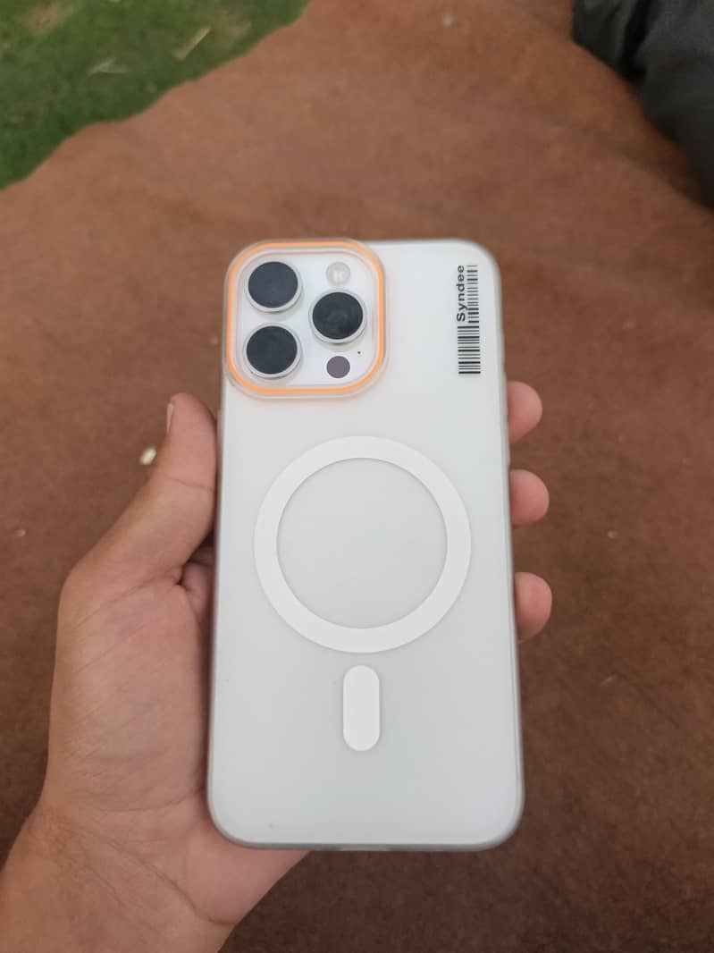 iPhone 15pro max jv 1