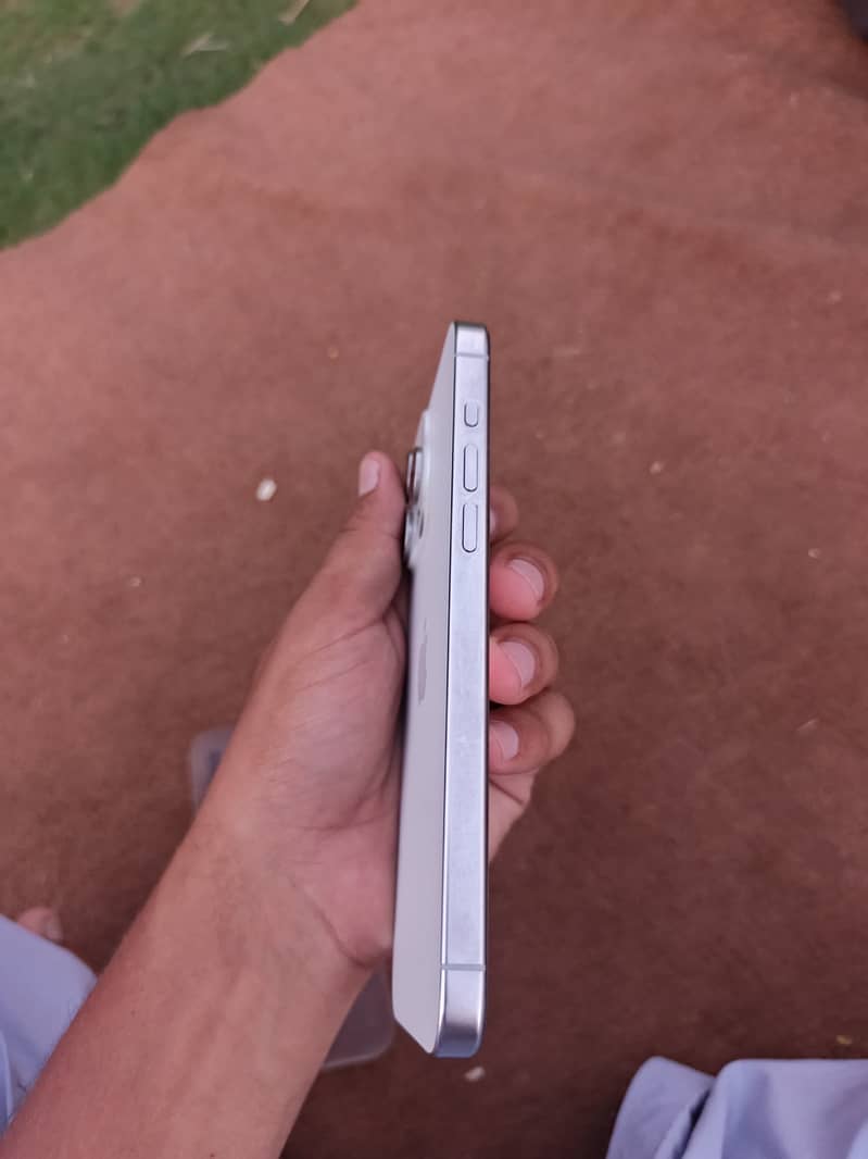 iPhone 15pro max jv 3