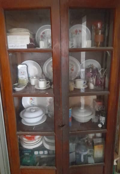 2 Almari forsale