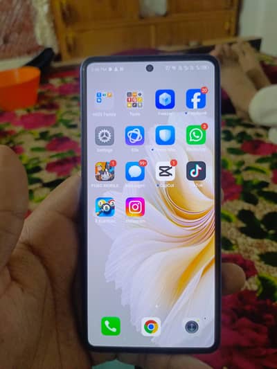 Tecno CAMON 20