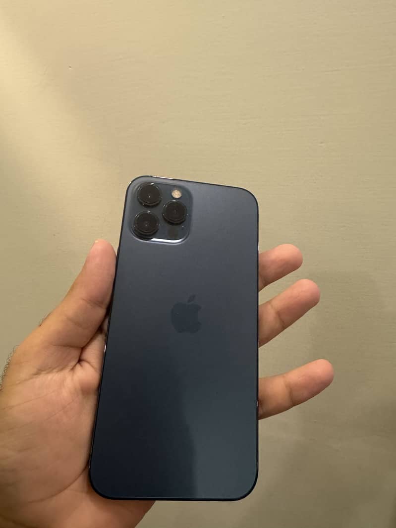 Apple iPhone 12 Pro Max 2