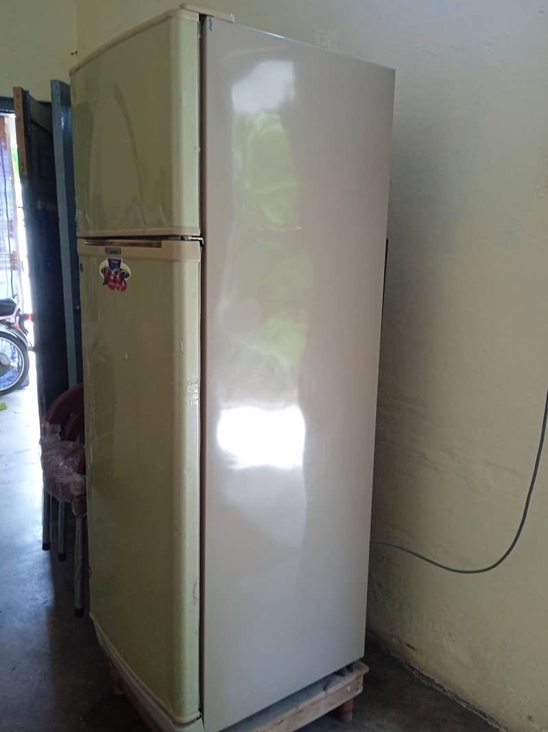 Dawlance fridge 2