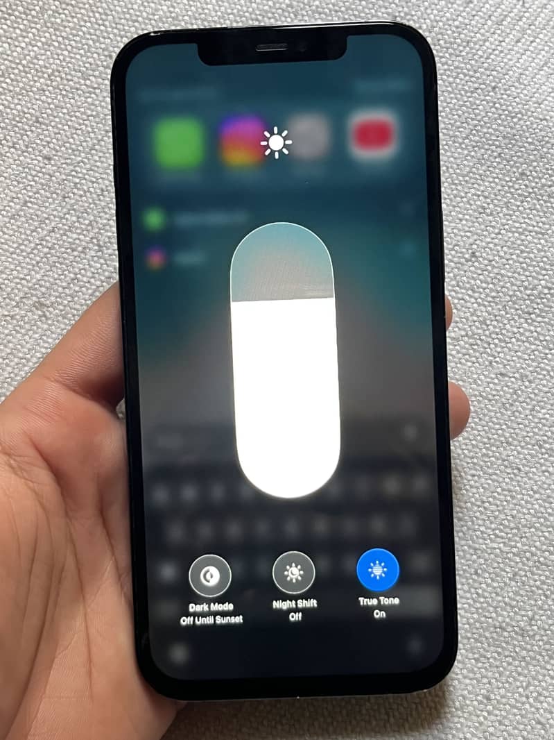 Iphone 12 pro max 5